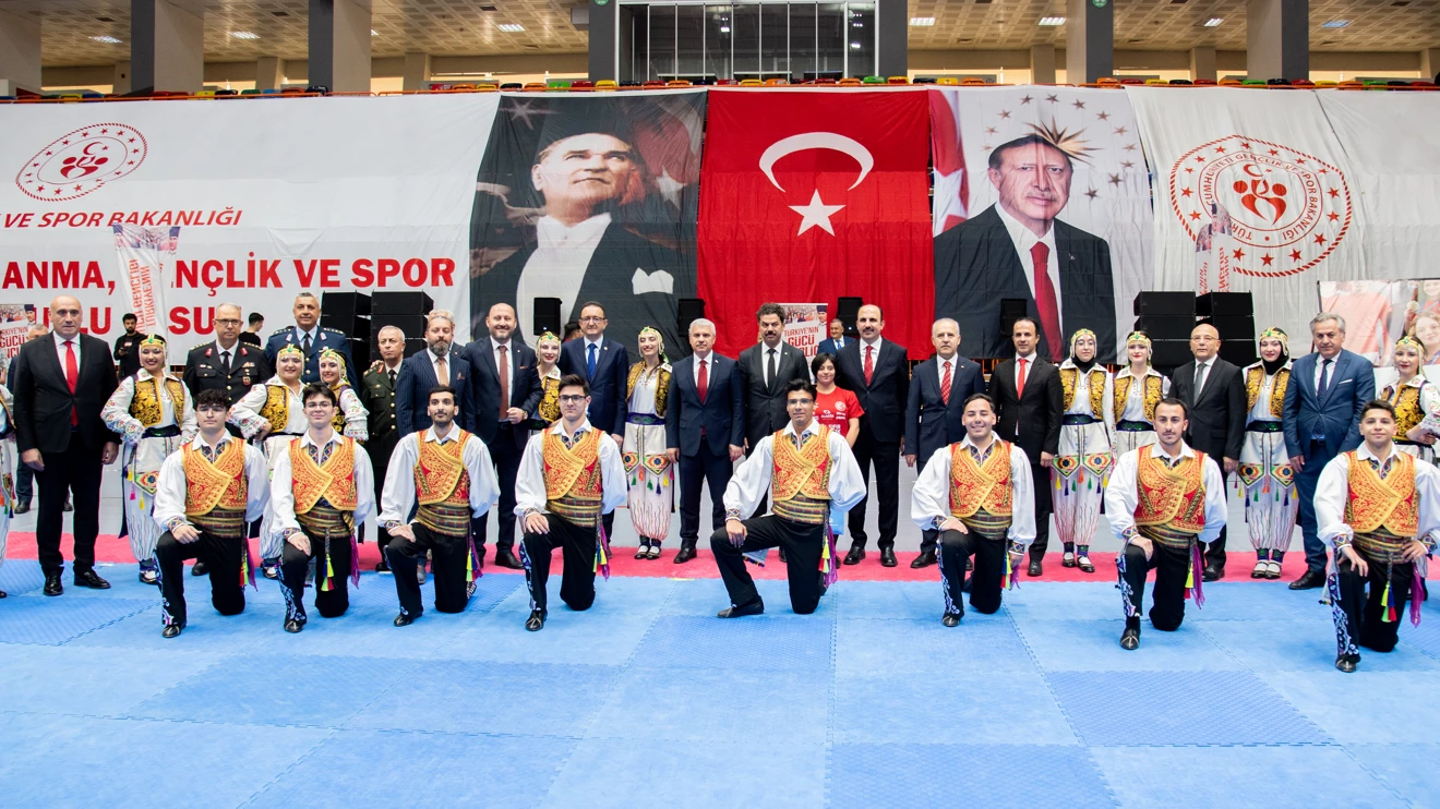 SÜHOT gösterileri, 19 Mayıs kutlamalarına damga vurdu